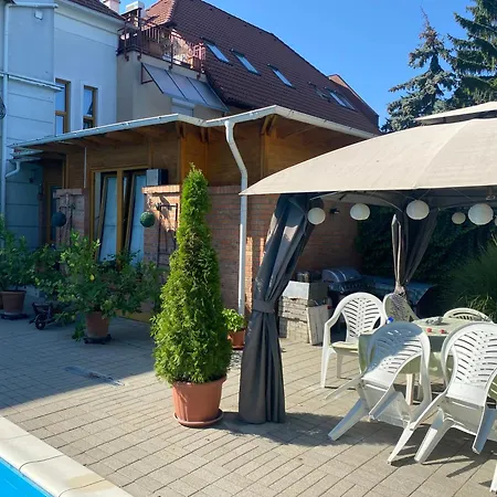 Hotel Platan