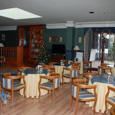 Hotel Platan 3*